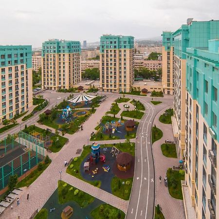 Manica Gagarin Park Apartment Алма Ата Екстериор снимка